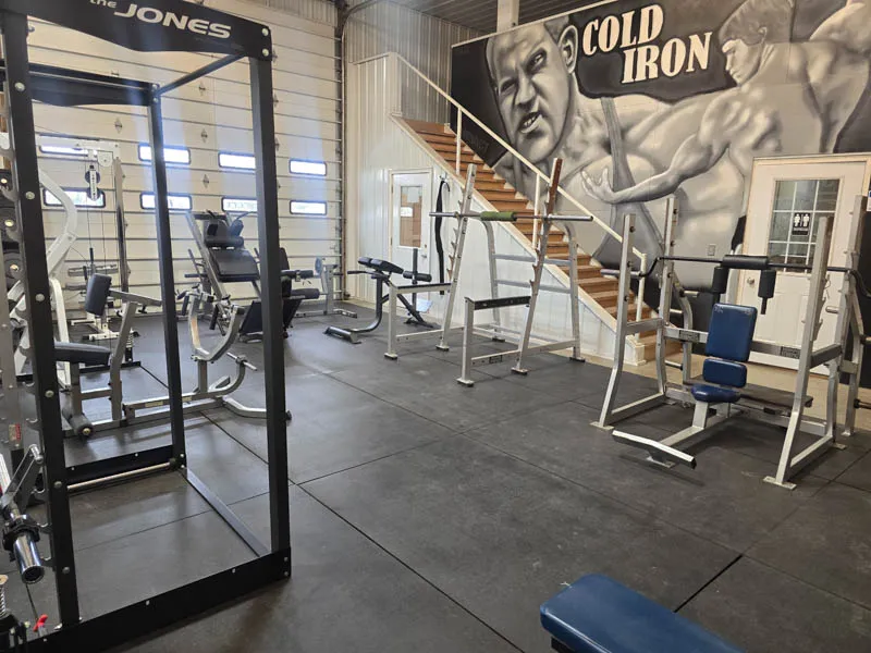 cold-iron-bodybuilding-corp-springfield-il-gym-gallery-04