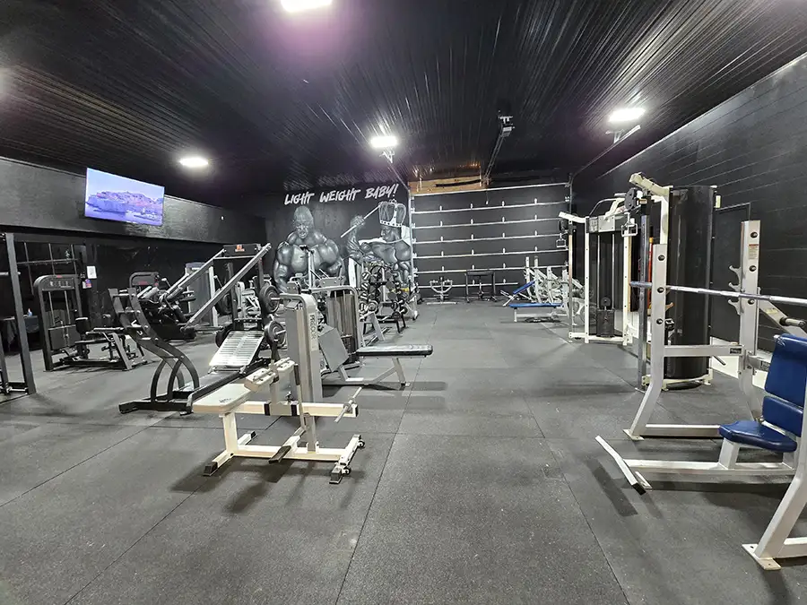 cold-iron-bodybuilding-corp-springfield-il-gym-gallery-27