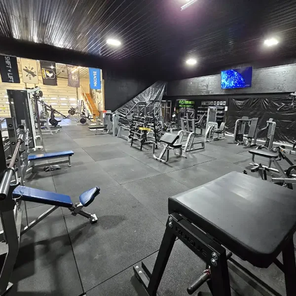 cold-iron-bodybuilding-corp-springfield-il-gym-gallery-28