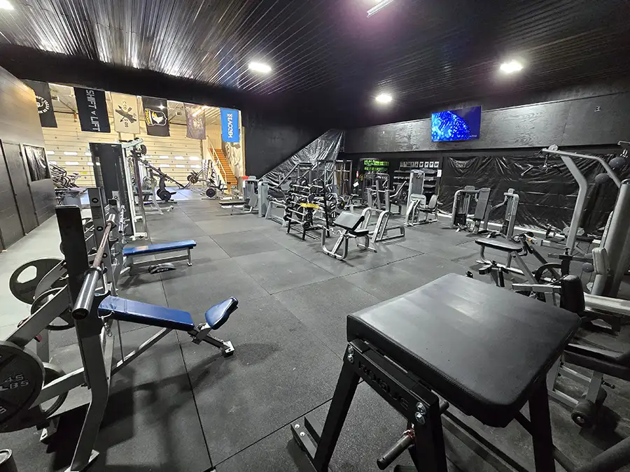 cold-iron-bodybuilding-corp-springfield-il-gym-gallery-28