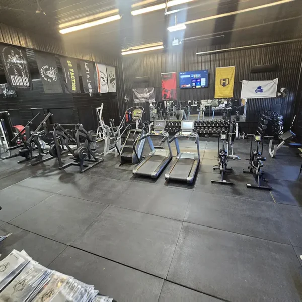 cold-iron-bodybuilding-corp-springfield-il-gym-gallery-3-17-10